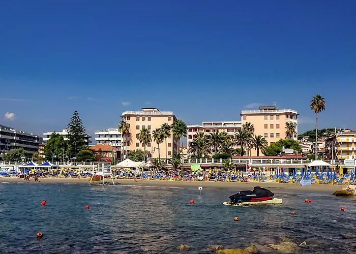 [box E Ampio Terrazzo] Relax A 600 Metri Dal Mare Appartamento